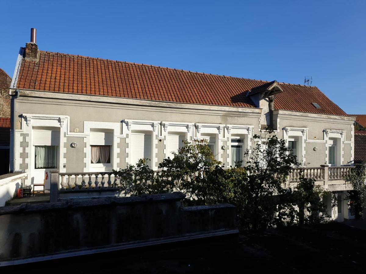 Au Relais Des Thermes Saint-Amand-les-Eaux Kültér fotó